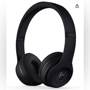 Beats Solo3 Wireless Headphones, Black. NEW